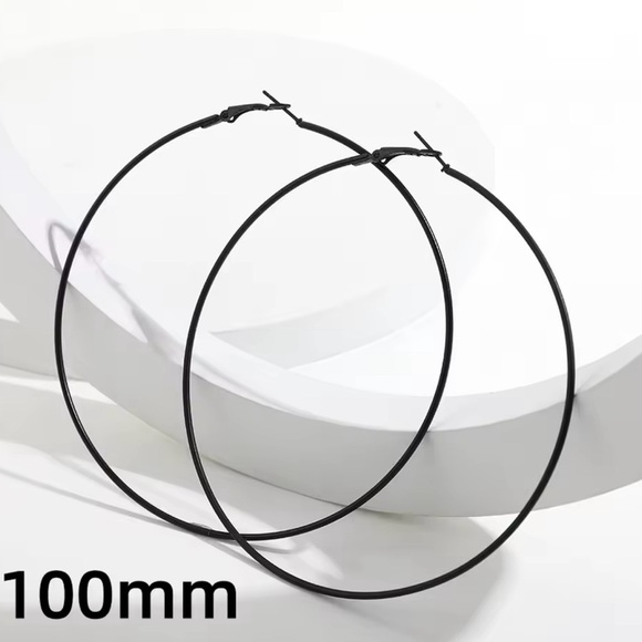 Chic Black Big Hoop Earrings - Picture 2 of 3